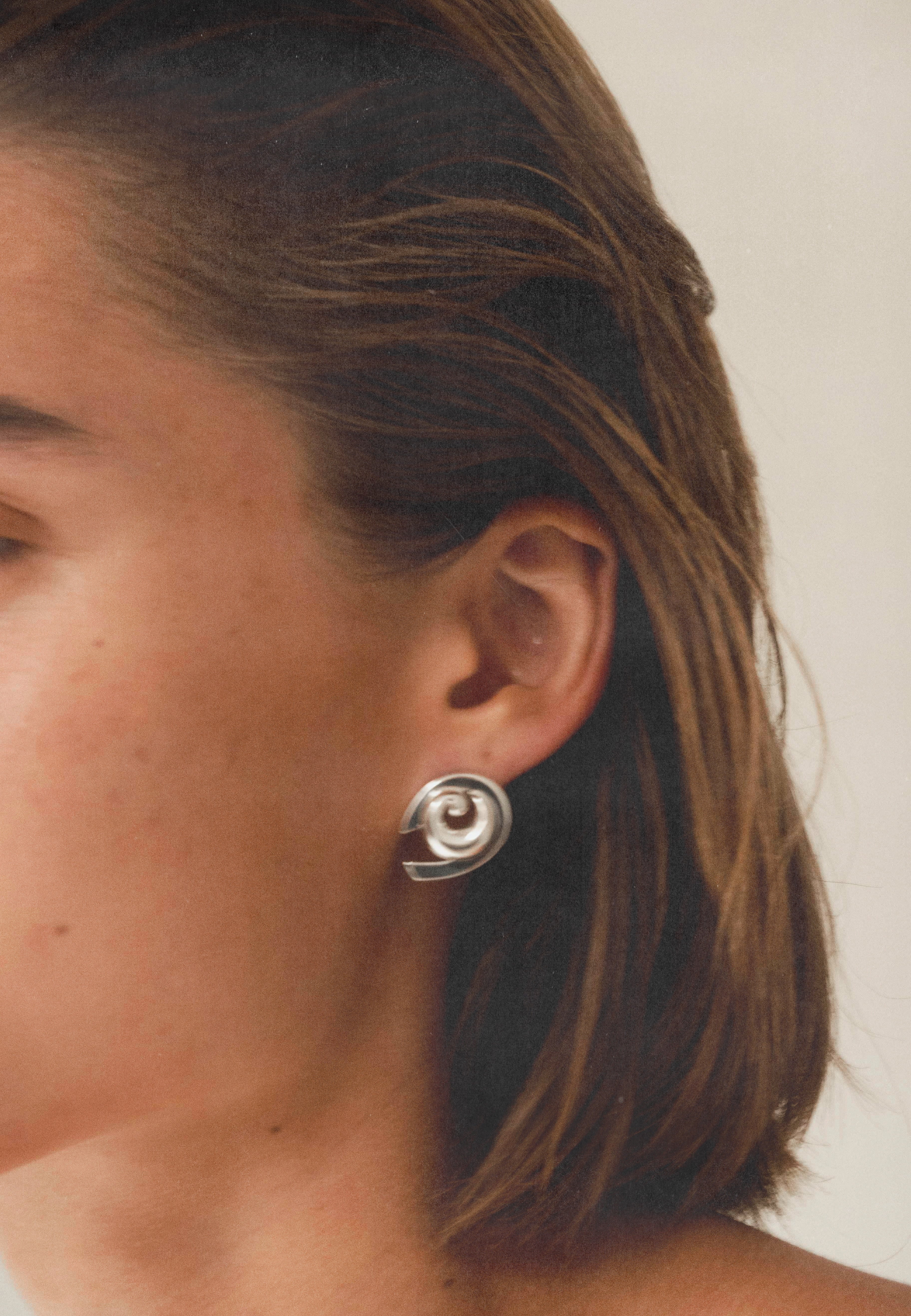 CURVA EARRING - SPIRAL