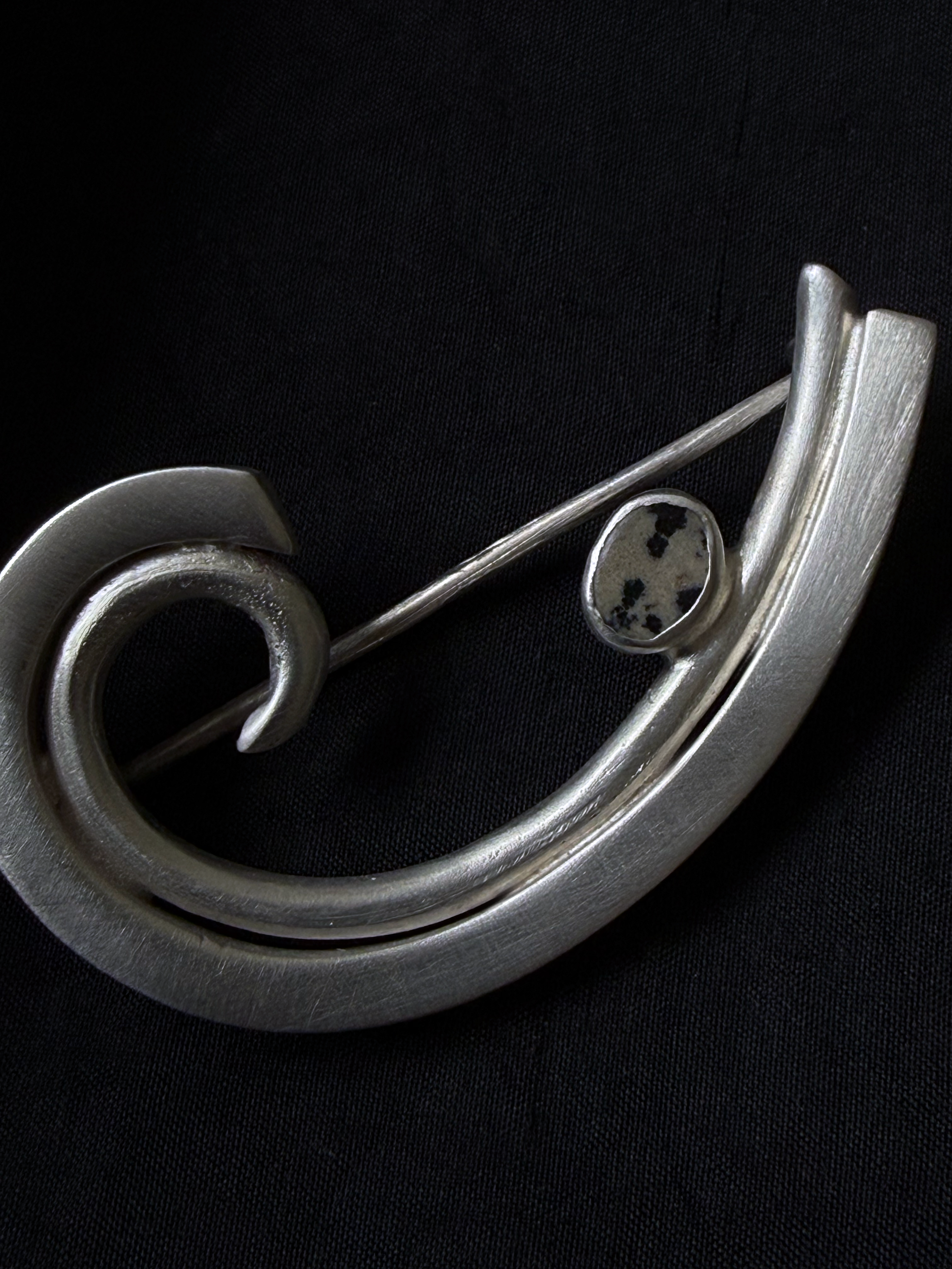 Broche N.003